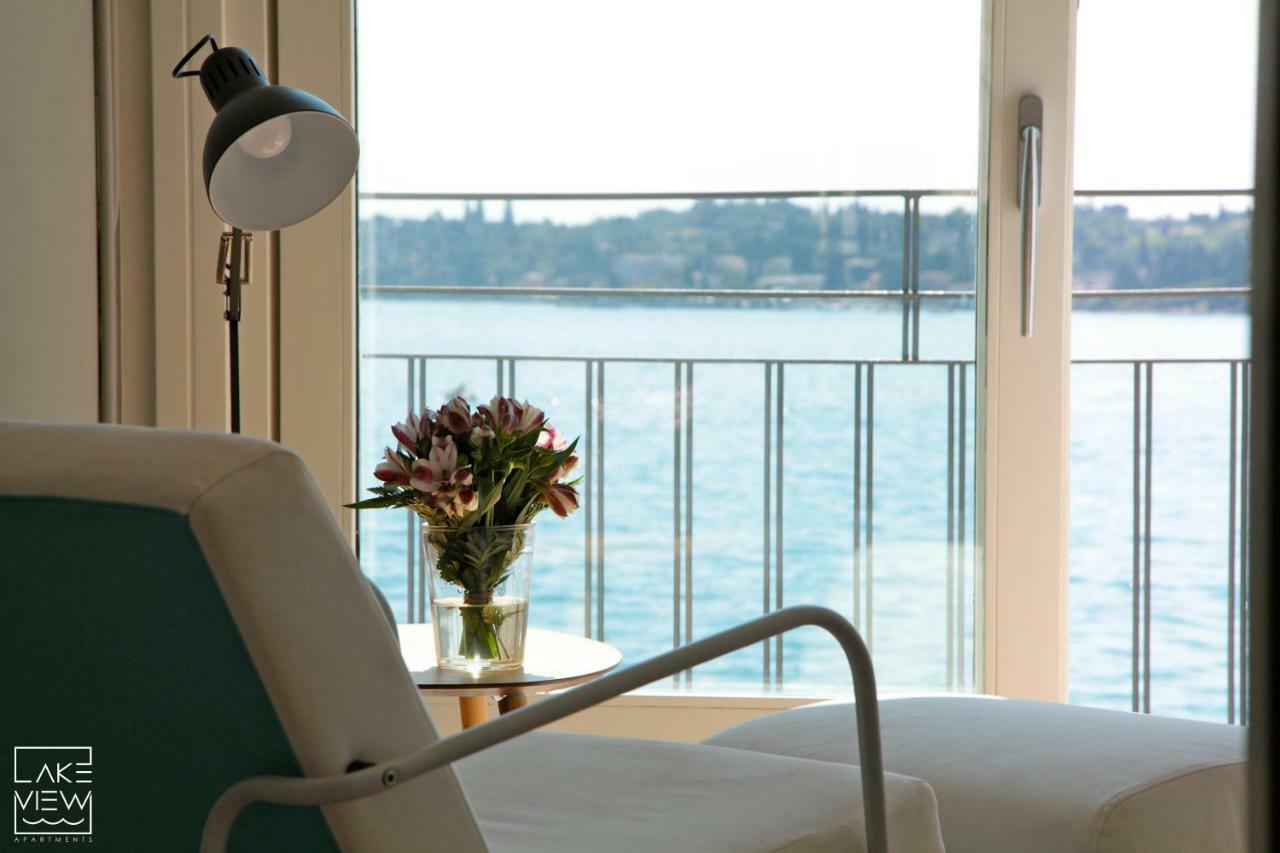 Luxury Lake View Apartments Salò Eksteriør billede