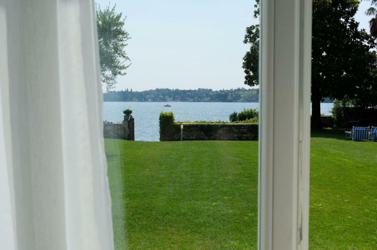 Luxury Lake View Apartments Salò Eksteriør billede